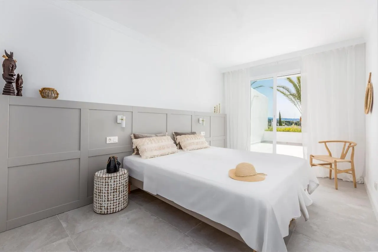 Bella Vista Puerto Banus Apartment With Sea Views Marbella 0*,  Spain
